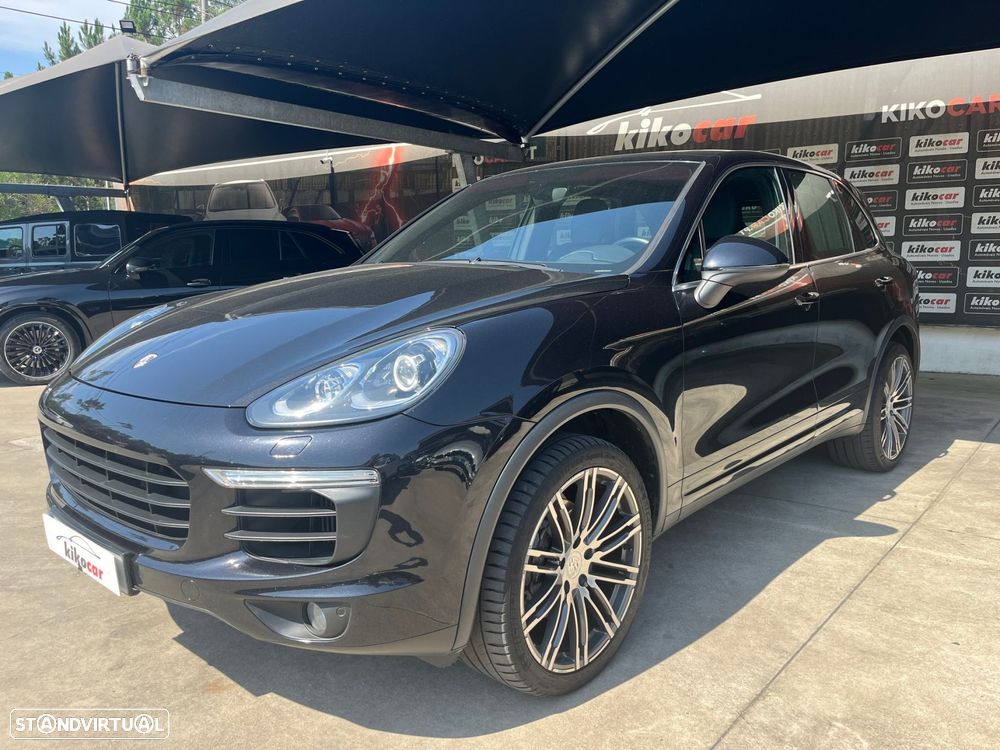 Porsche Cayenne Standard - 3
