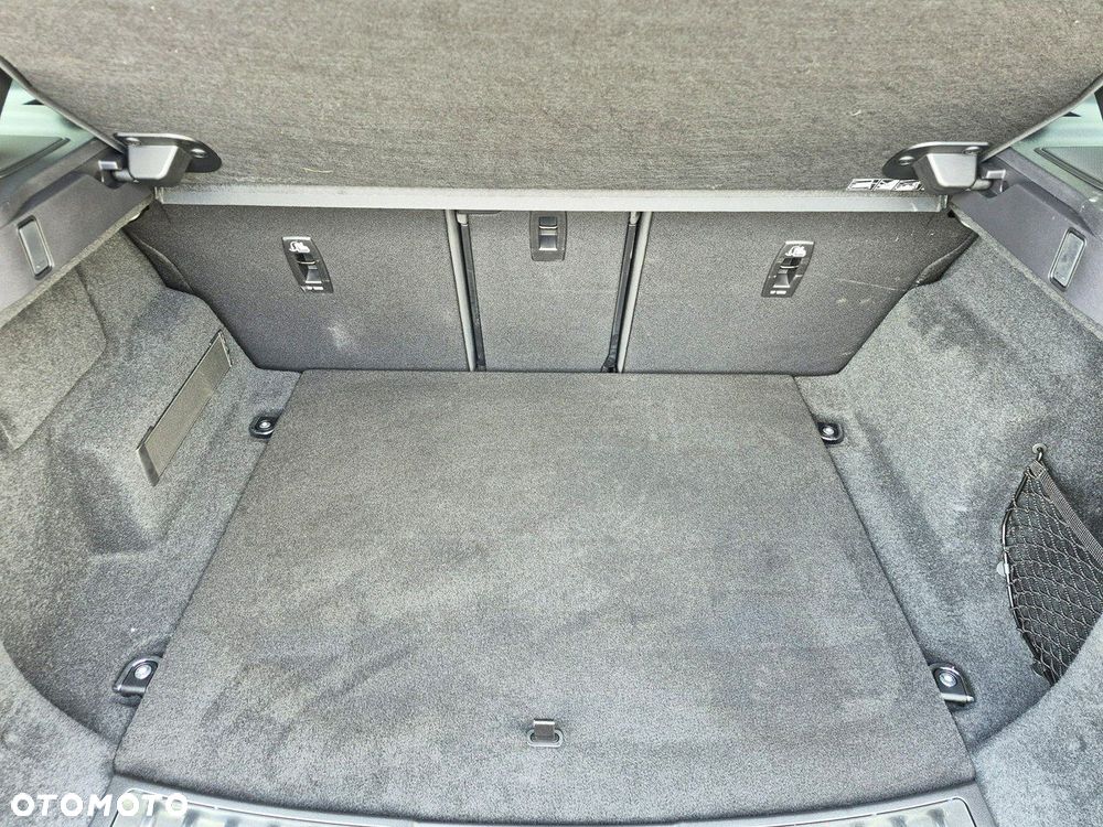 Land Rover Range Rover Evoque - 40
