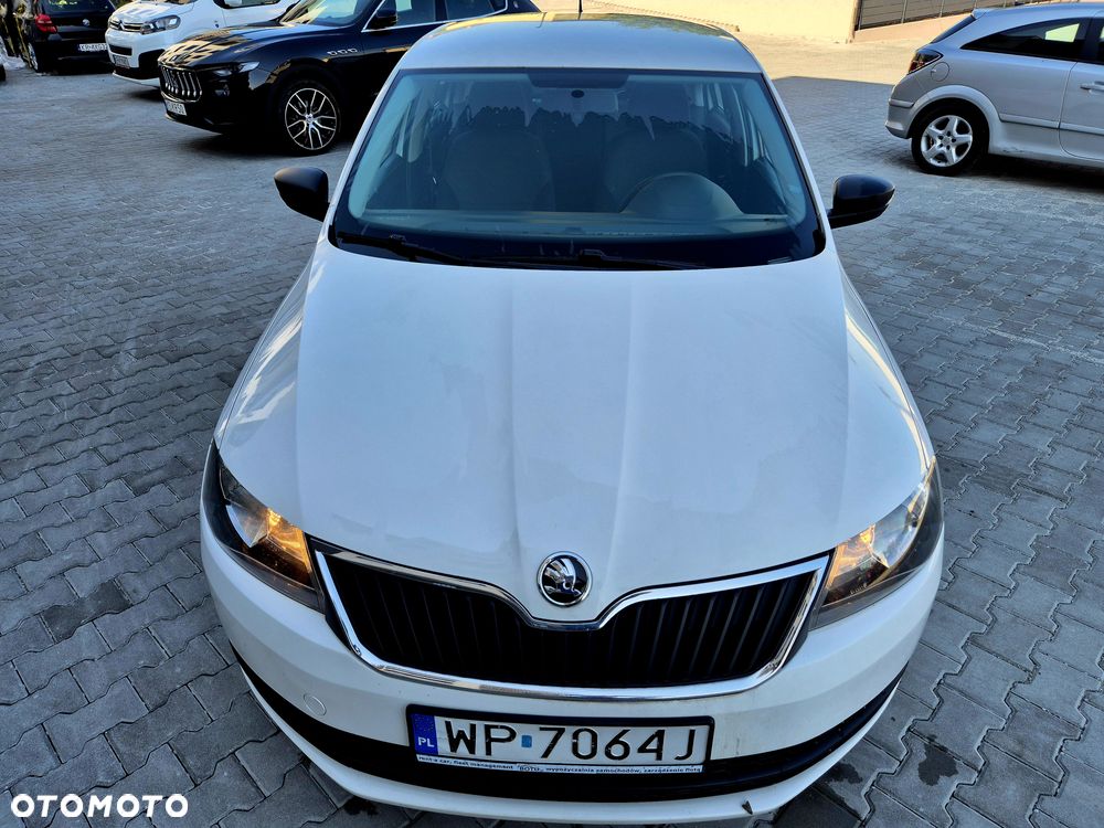 Skoda RAPID Spb 1.2 TSI Active - 12