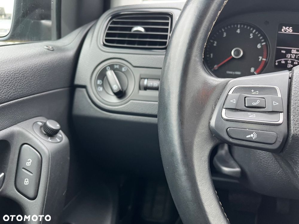 Volkswagen Polo 1.2 TSI DSG MATCH - 11