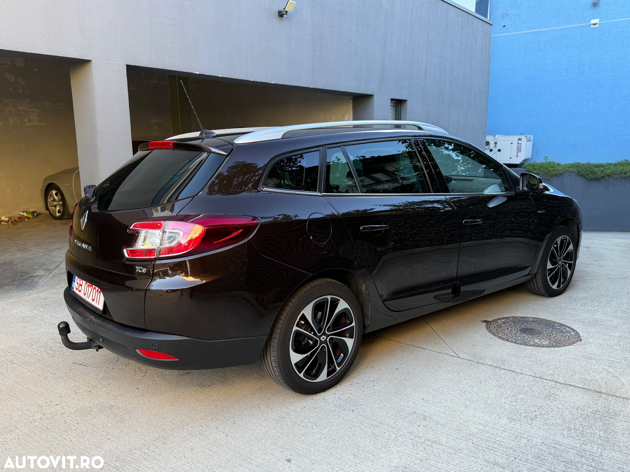 Renault Megane Grandtour ENERGY TCe 130 BOSE EDITION - 10