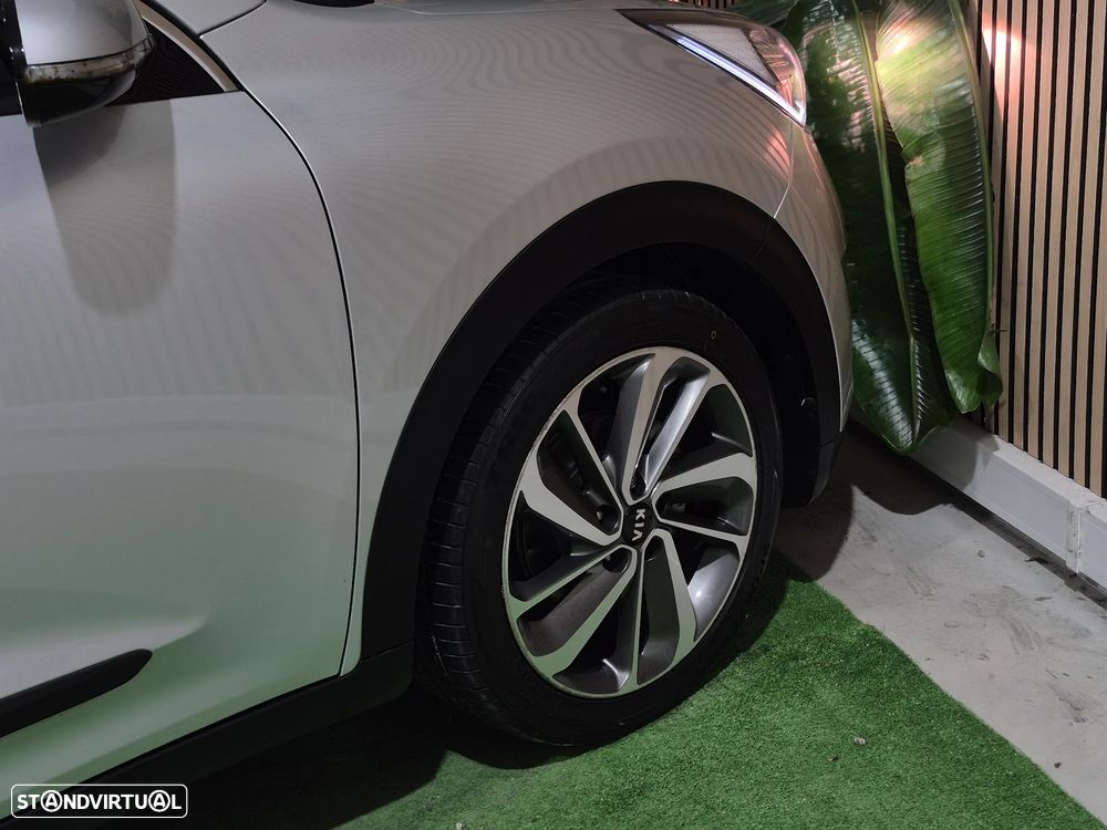 Kia Niro 1.6 GDi HEV TX - 6