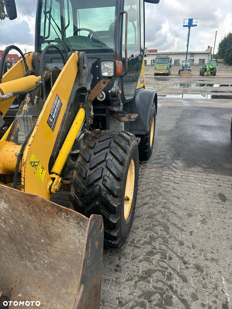 Komatsu WA 80 - 22