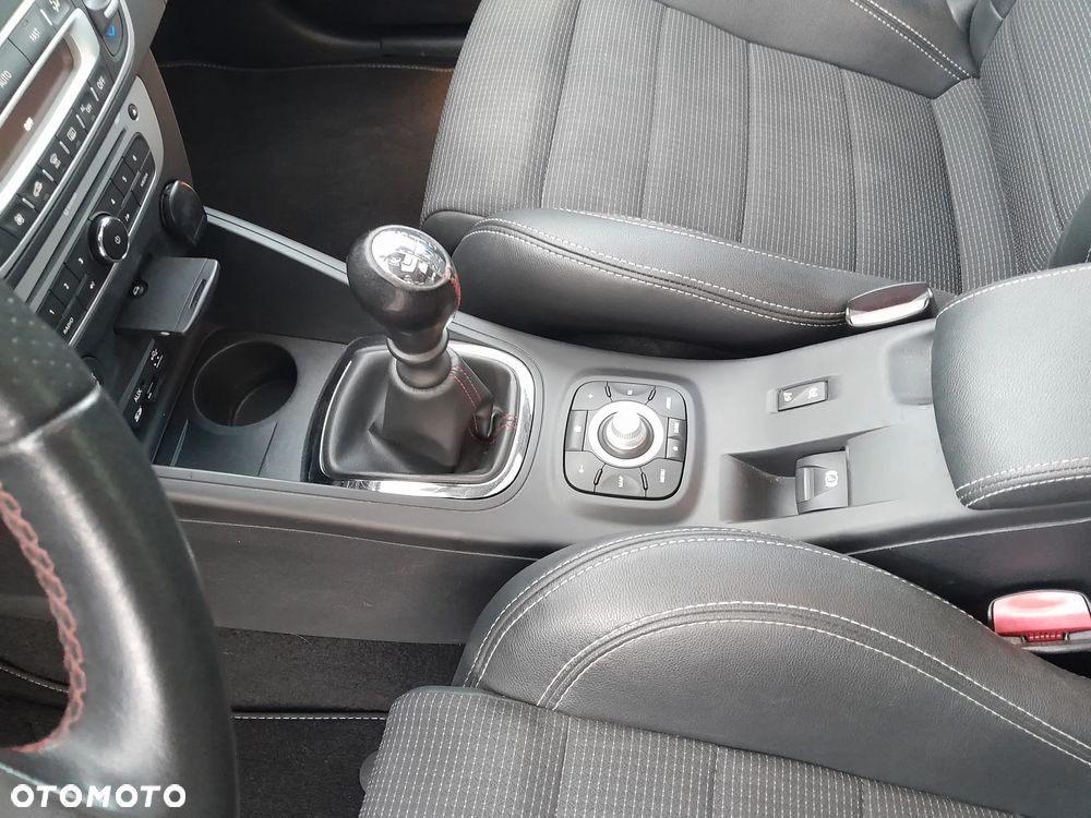 Renault Megane dCi 165 FAP GTline - 11