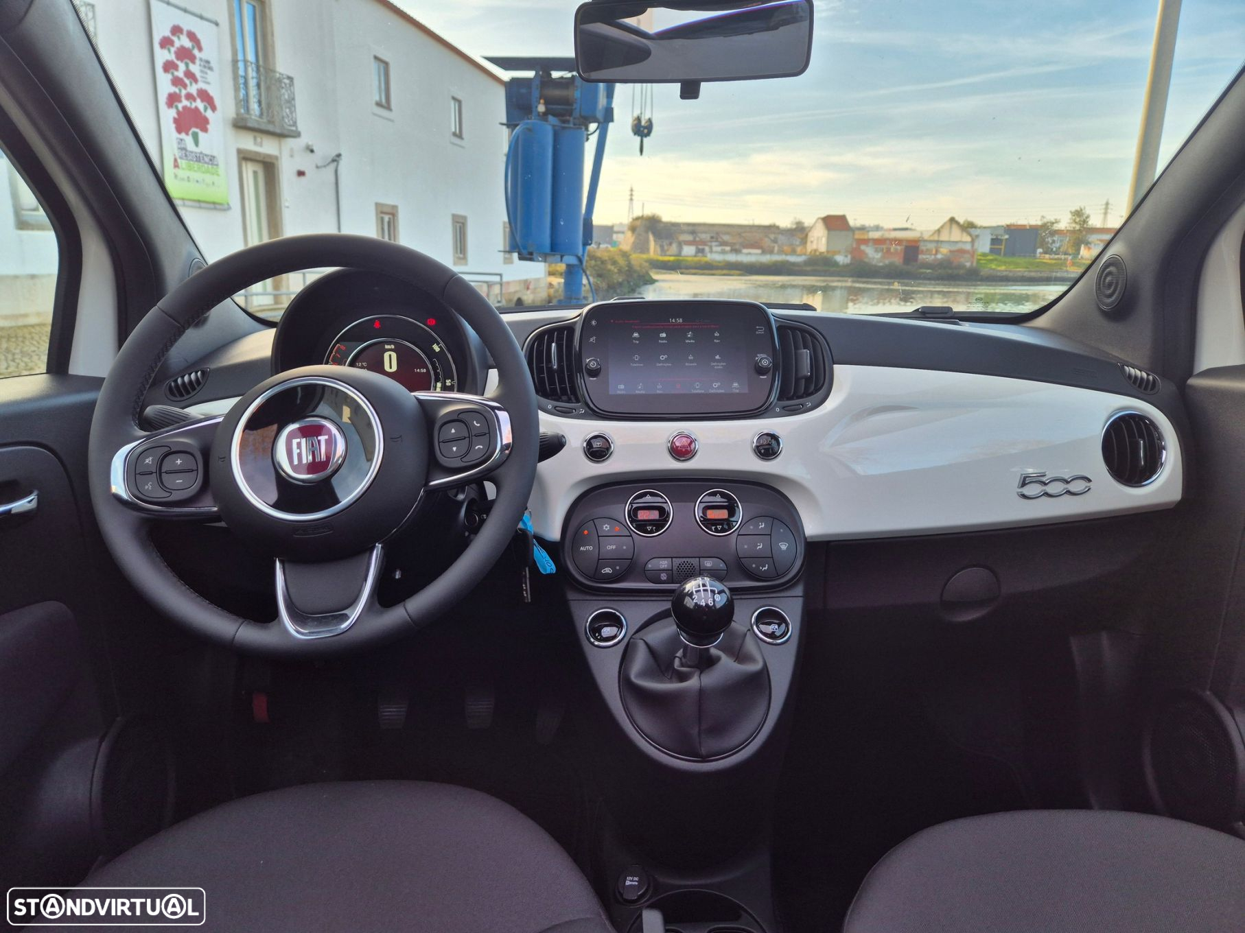 Fiat 500C 1.0 Hybrid - 10