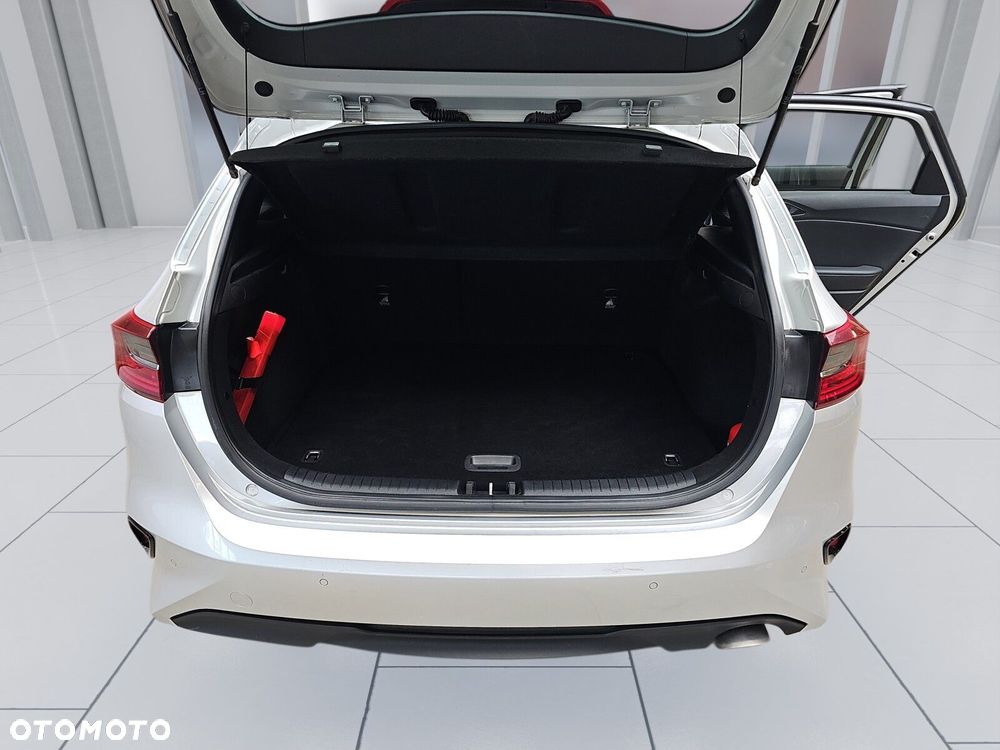 Kia Ceed 1.5 T-GDI L - 14