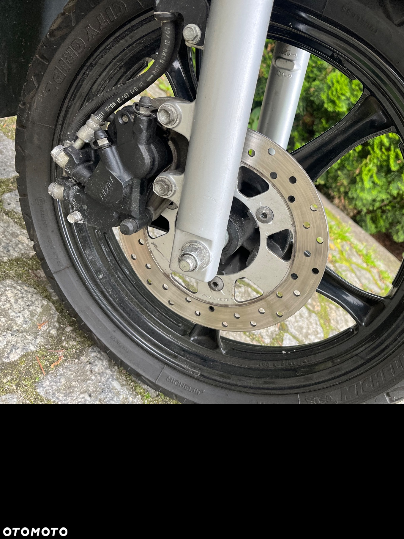 Suzuki Inny - 15