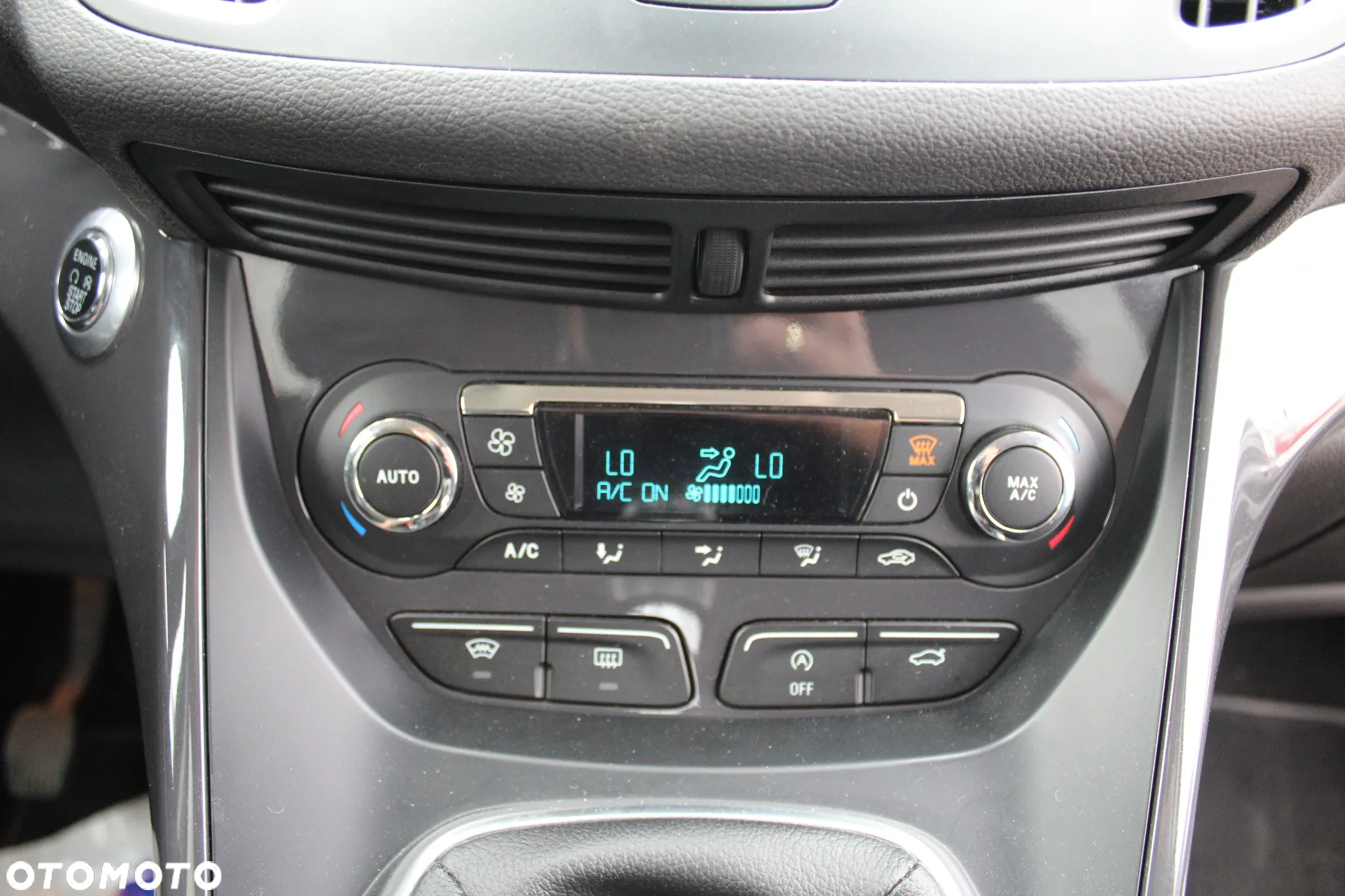 Ford Kuga 1.6 EcoBoost FWD Titanium Plus ASS - 28