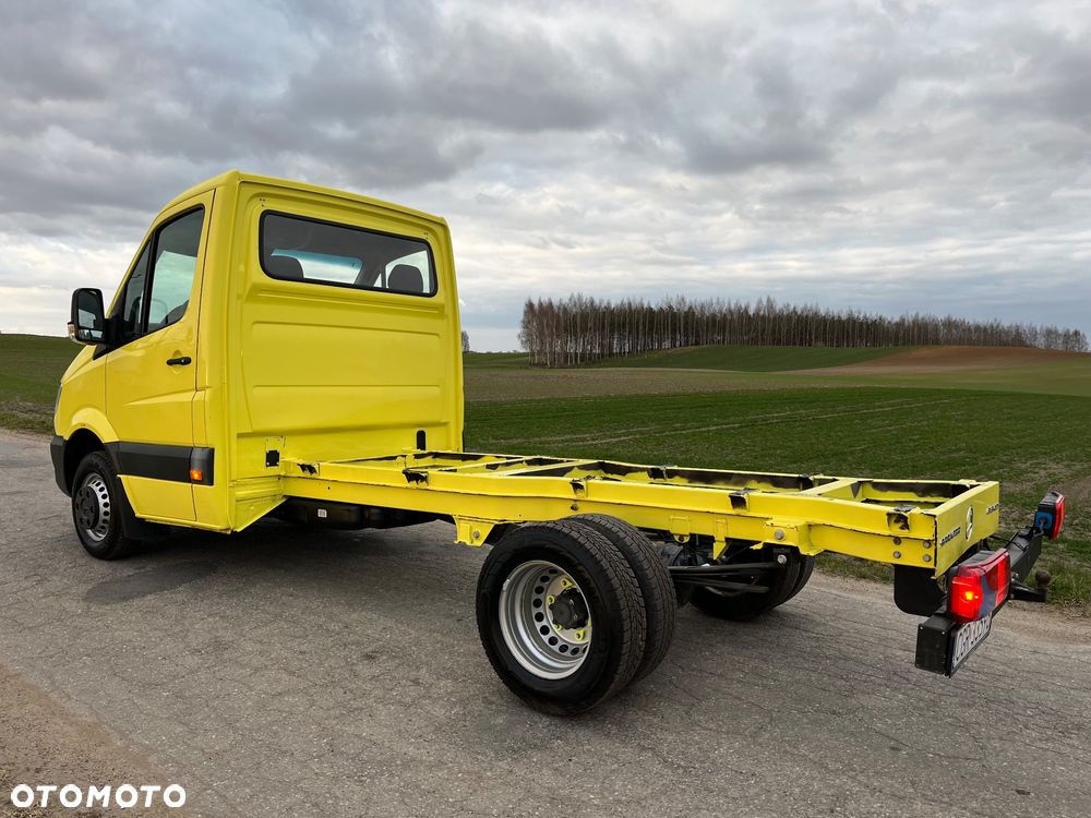 Mercedes-Benz Sprinter - 10