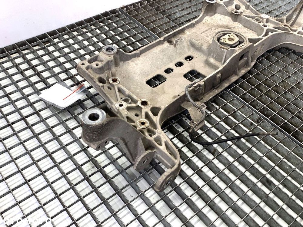 BELKA POD SILNIK  VW SHARAN (7N1, 7N2) 2010 - 2022 2.0 TDI 130 kW [177 KM] olej napędowy 2013 - - 3