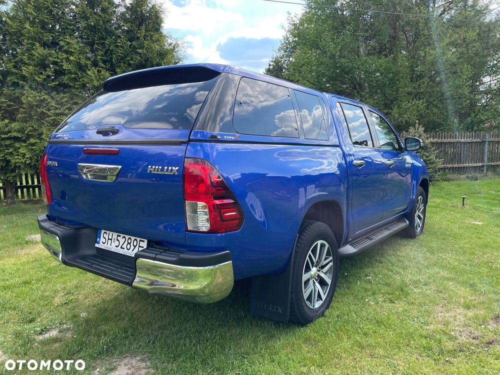 Toyota Hilux 2.4 D-4D Double Cab SR5 4x4 - 24