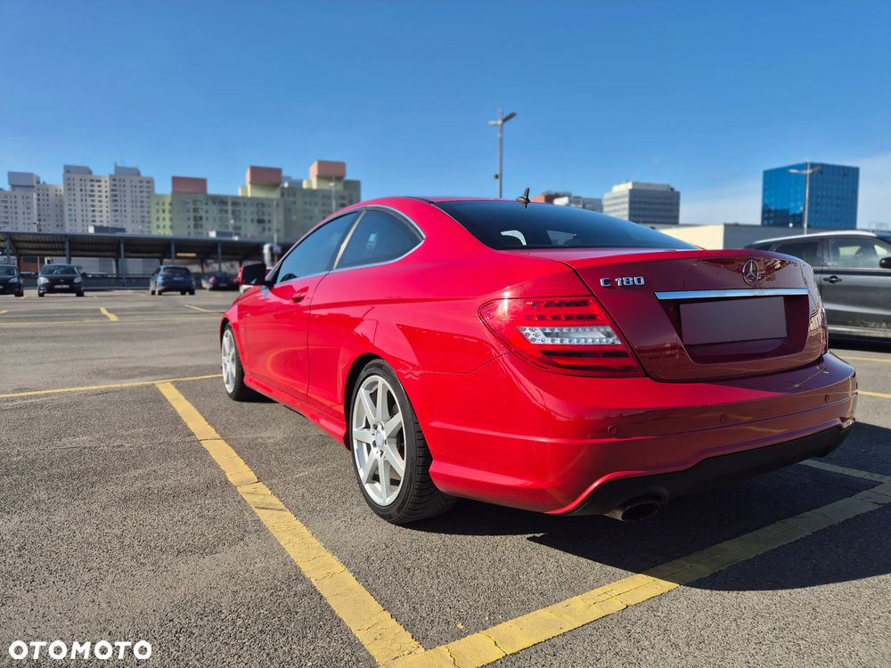 Mercedes-Benz Klasa C 180 CGI BlueEff - 6