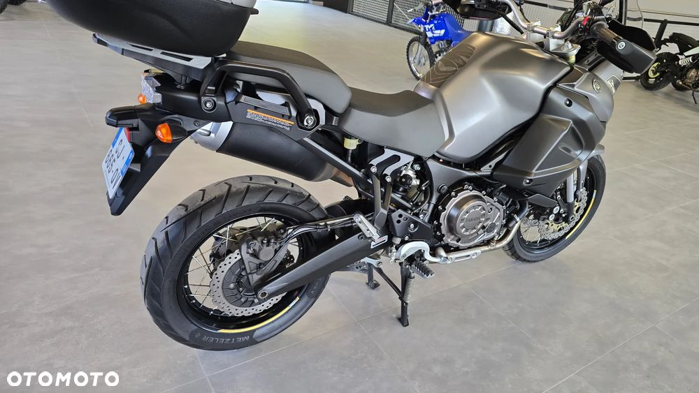 Yamaha XTZ - 27