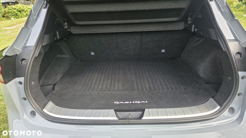 Nissan Qashqai 1.3 DIG-T N-Connecta - 15