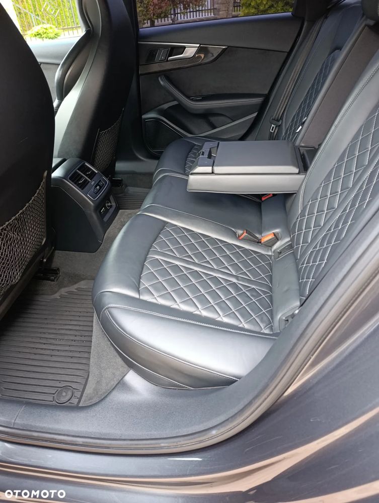 Audi S4 Limousine - 4