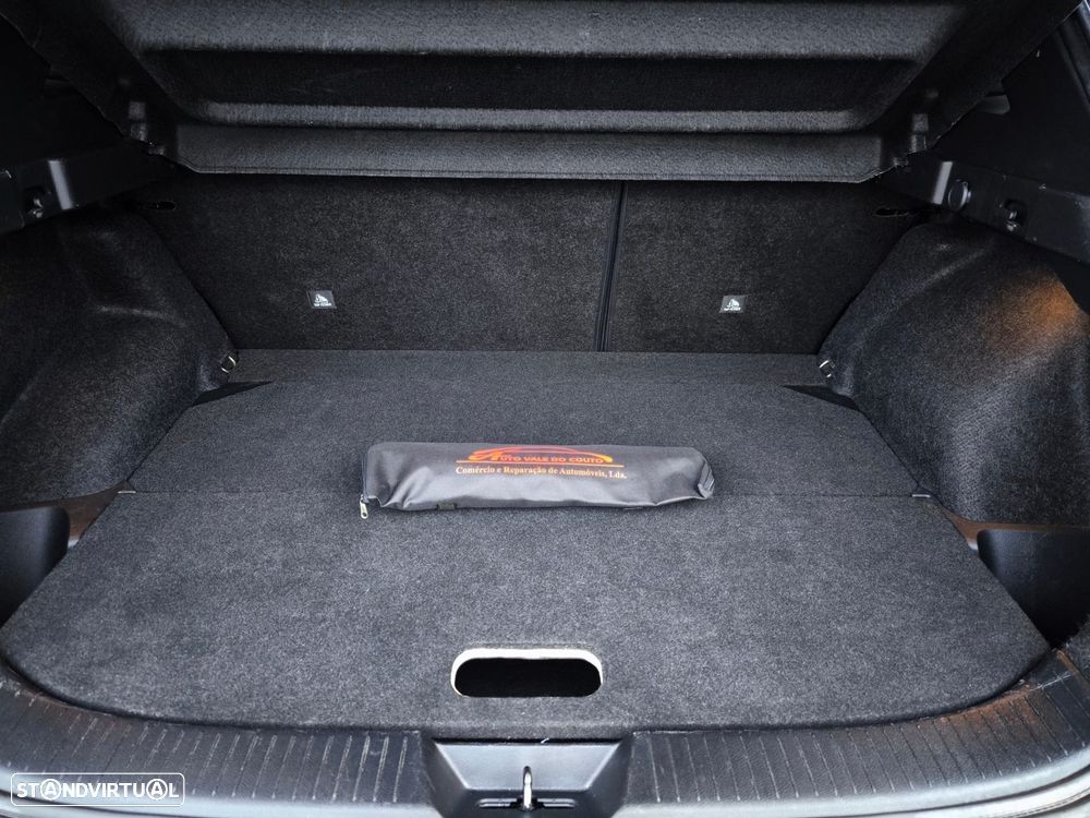 Nissan Qashqai 1.3 DIG-T N-Connecta LED - 22