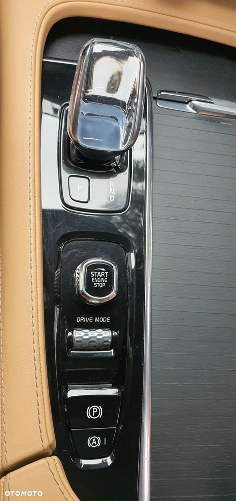 Volvo XC 90 B5 D AWD Inscription - 27