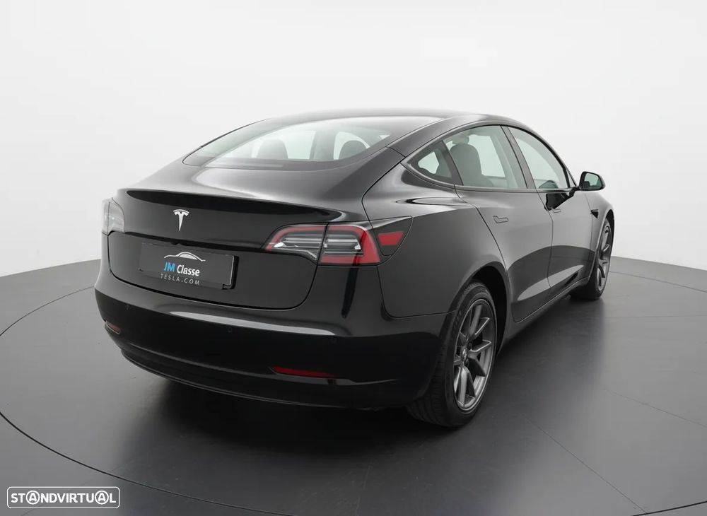 Tesla Model 3 Long Range Tração Traseira - 5