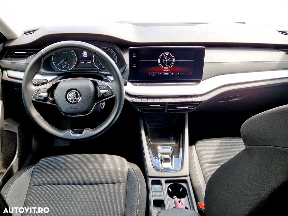Skoda Octavia 2.0 TDI DSG Ambition - 14