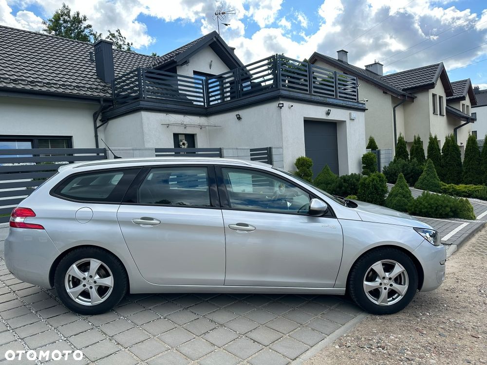 Peugeot 308 - 6