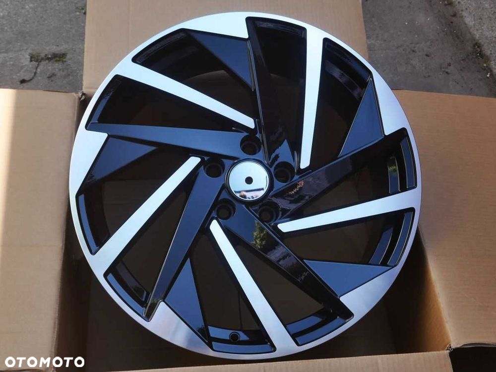 FELGI R19 5x112 SKODA Enyaq Karoq  Kodiaq Octavia 4 Superb 3 B8 IV B9 - 11