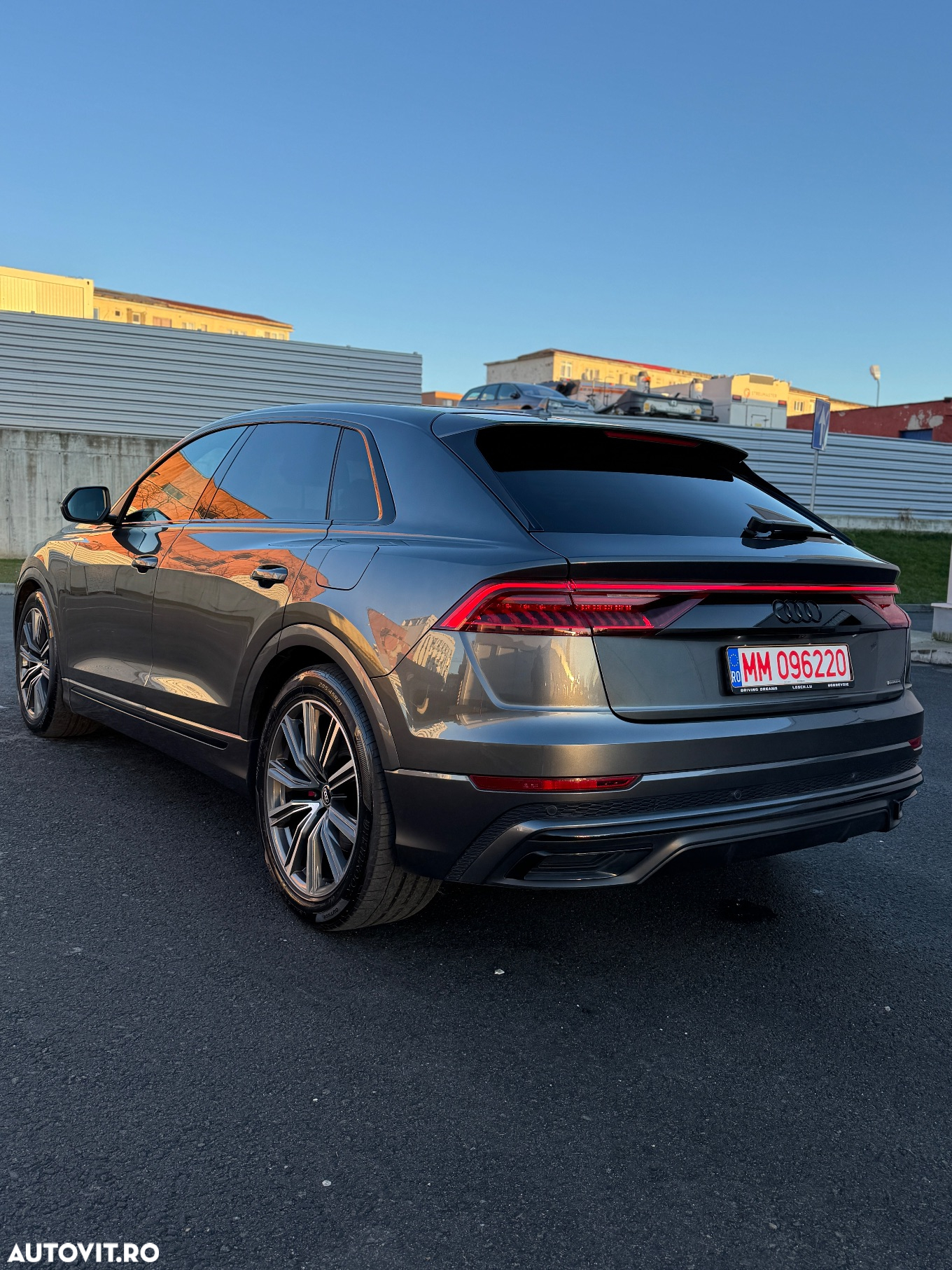Audi Q8 3.0 60 TFSI e quattro Tiptronic - 4