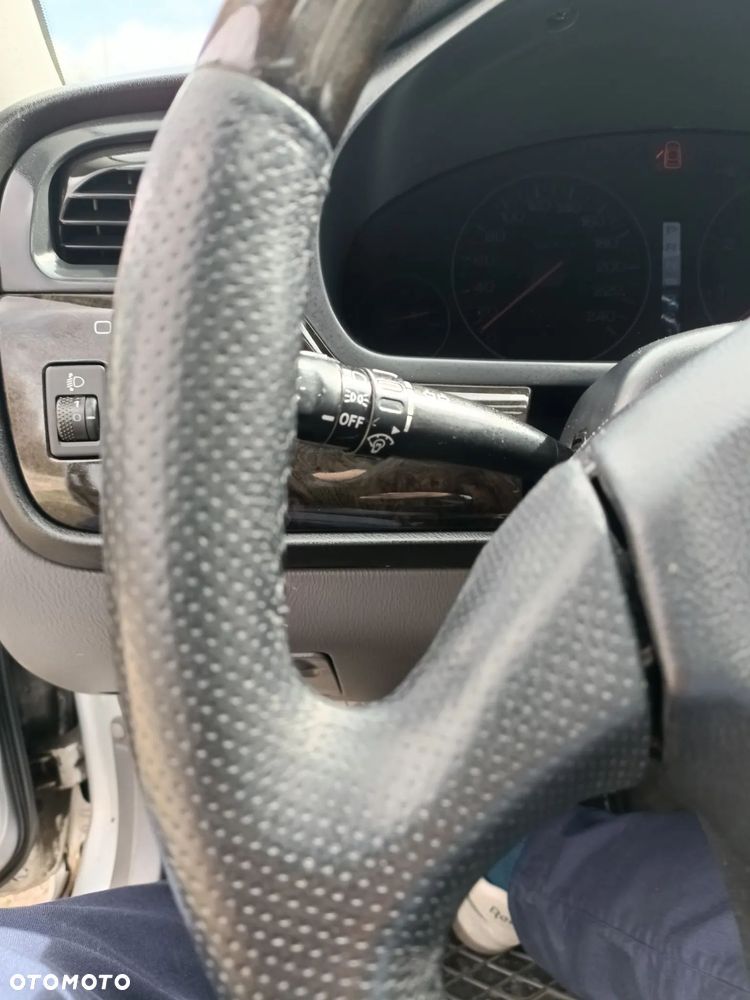 Subaru Outback 3.0 H6 - 24