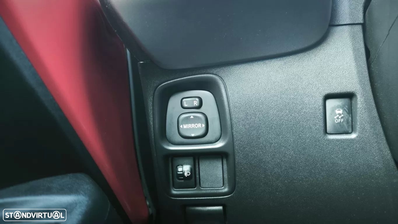 Citroën C1 1.2 VTi Shine - 24
