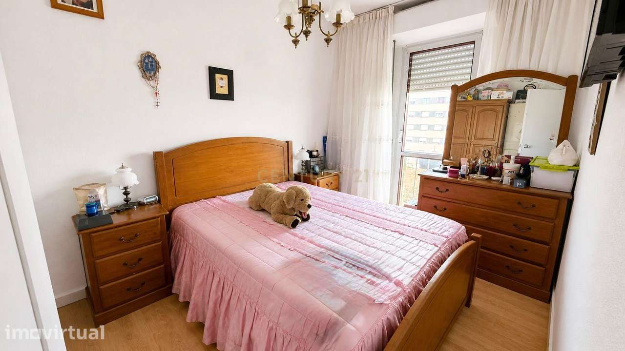 Apartamento T3 nos Olivais - 4º andar sem elevador - Grande imagem: 5/9