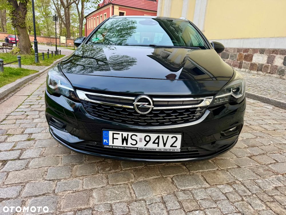 Opel Astra 1.6 BiTurbo D (CDTI) Start/Stop Innovation - 9