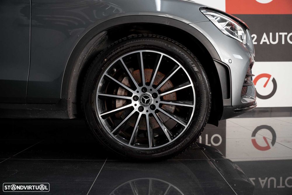 Mercedes-Benz GLC 300 e Coupe 4Matic - 4