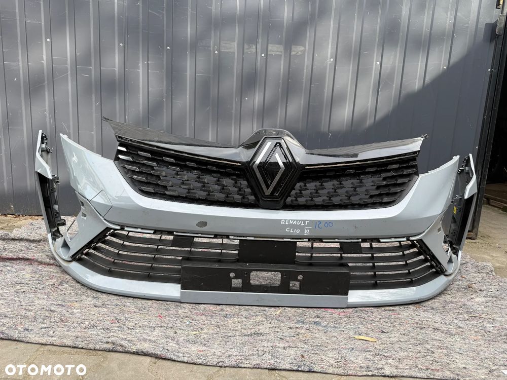 ZDERZAK RENAULT CLIO IV ORYGINAŁ CAŁY - 1