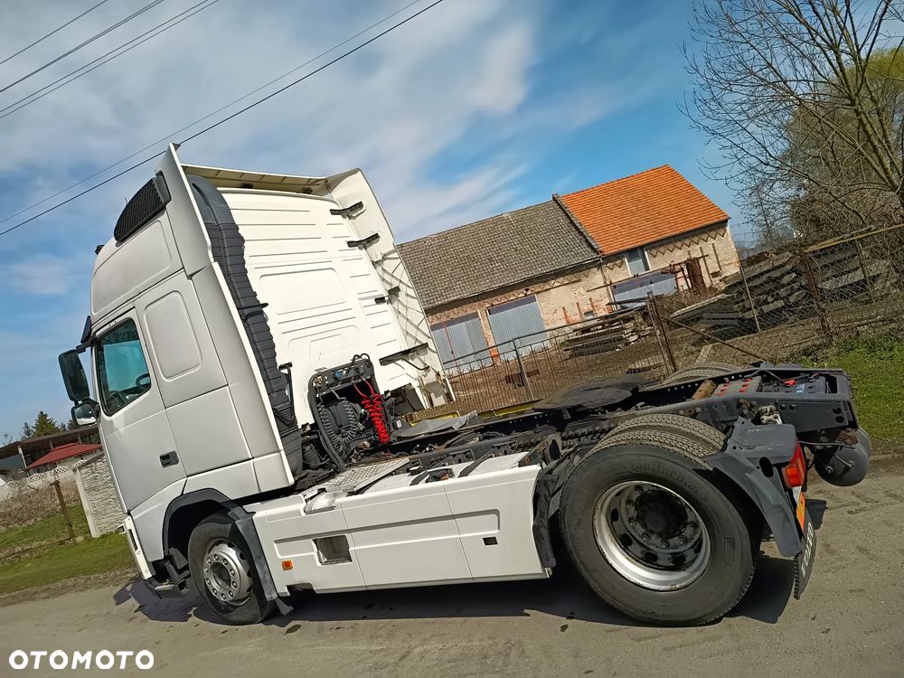 Volvo FH 13 460 AUTOMAT STANDARD MAŁY PRZEBIEG - 16