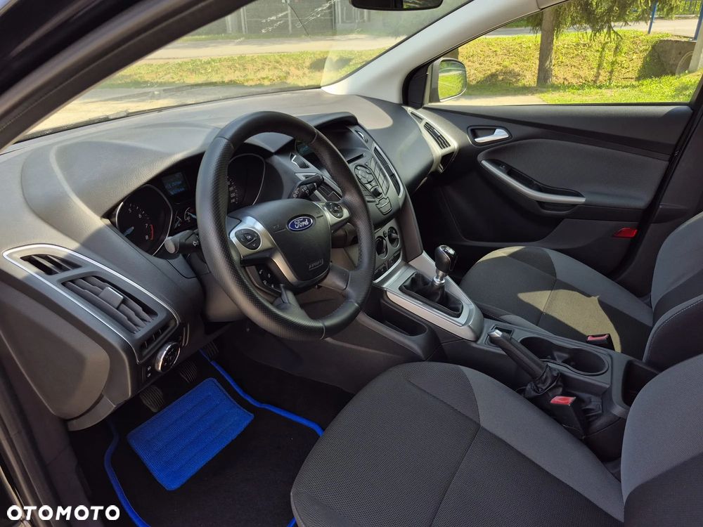 Ford Focus 1.0 EcoBoost Trend - 19