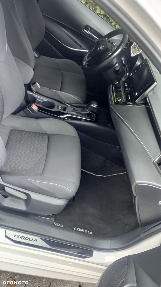 Toyota Corolla 1.8 Hybrid Club - 5