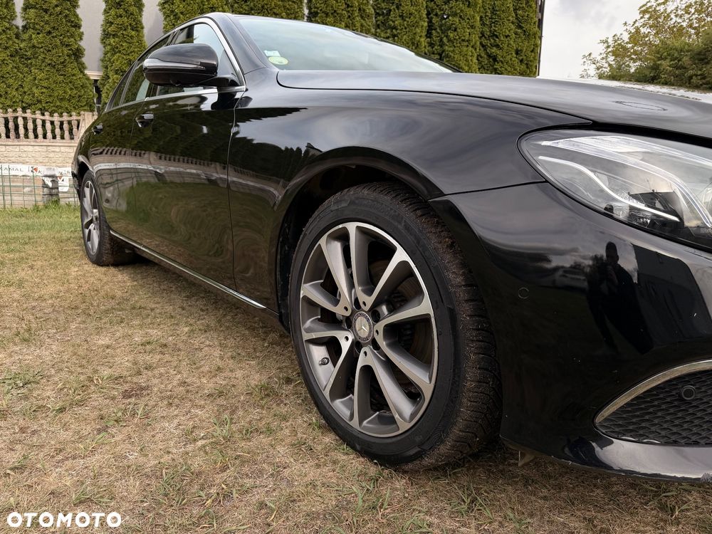 Mercedes-Benz Klasa E - 8