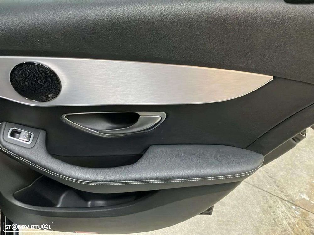 Mercedes-Benz C 300 - 24