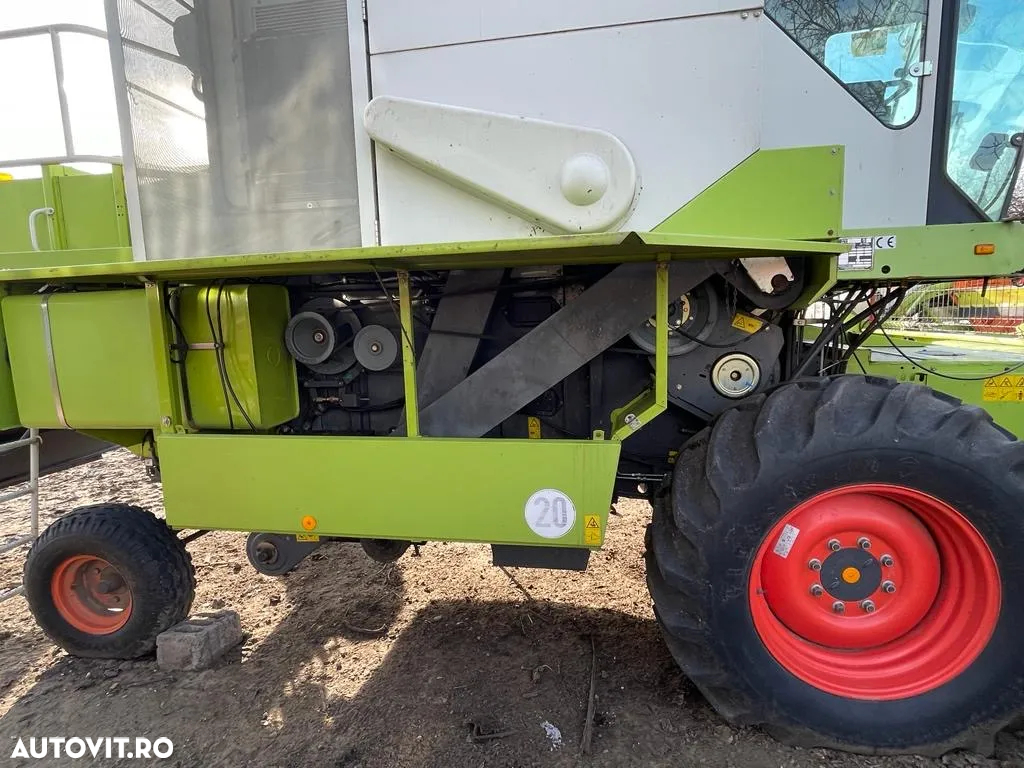 Claas Dominator - 5