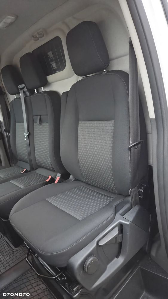 Ford Transit Custom - 19