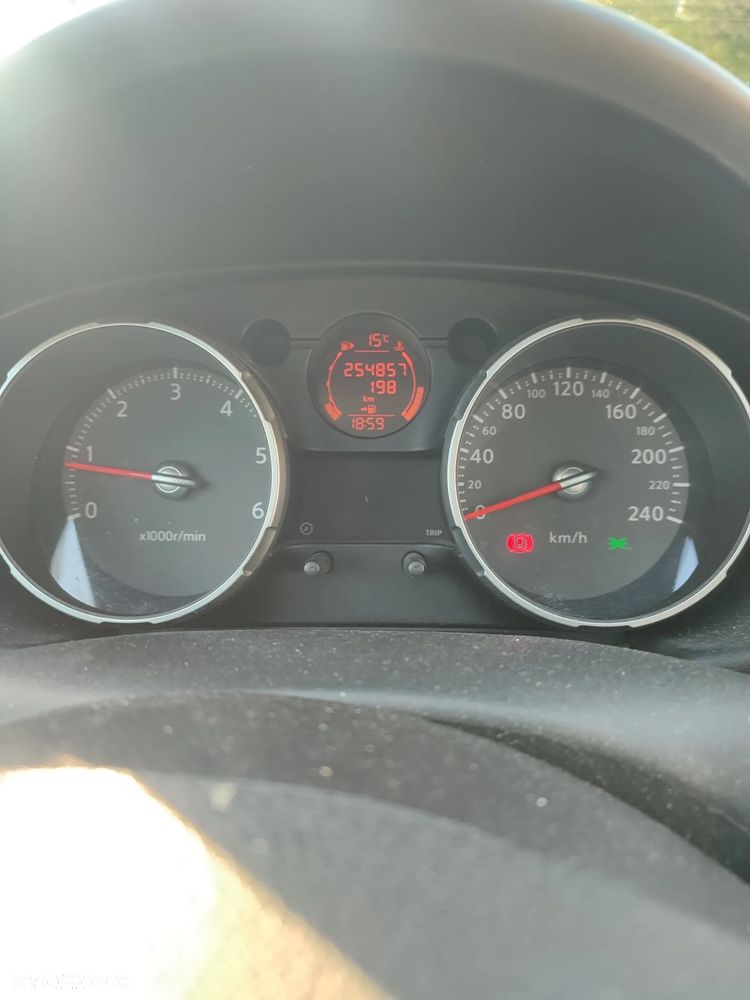 Nissan Qashqai 1.5 dCi Tekna - 5