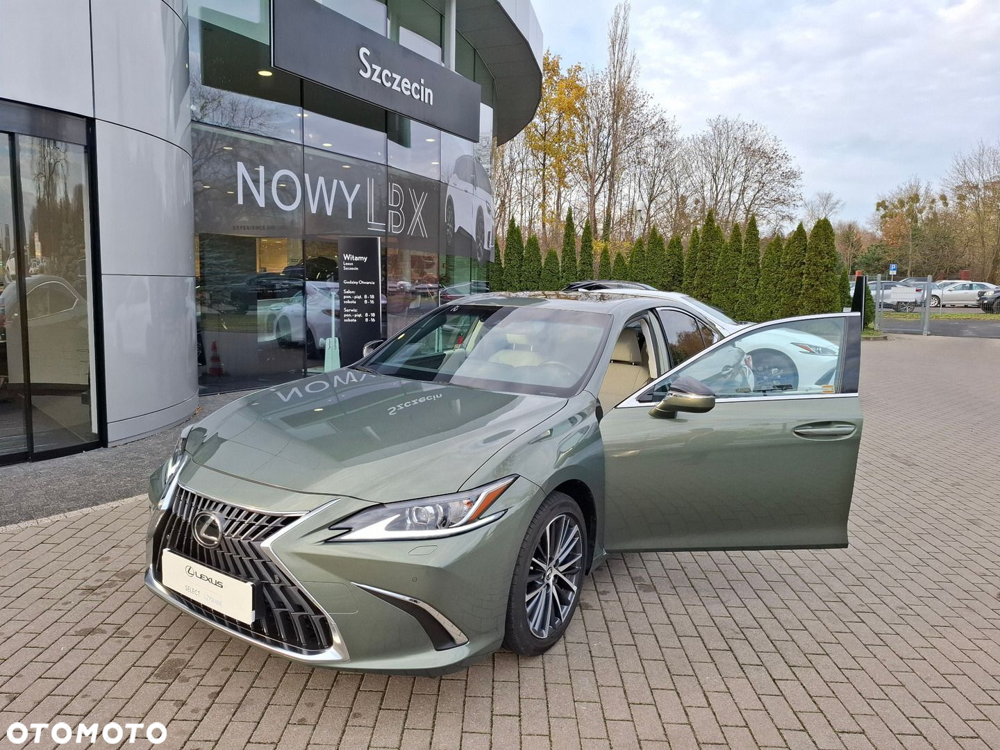 Lexus ES - 6
