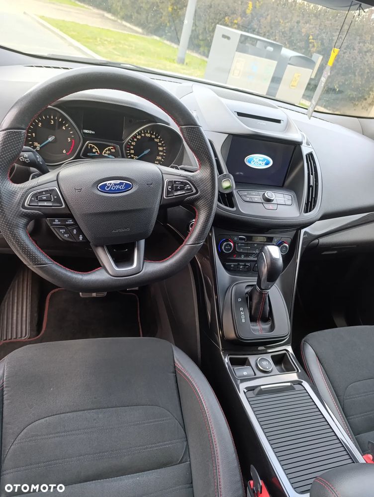 Ford Kuga 2.0 TDCi AWD ST-Line - 9