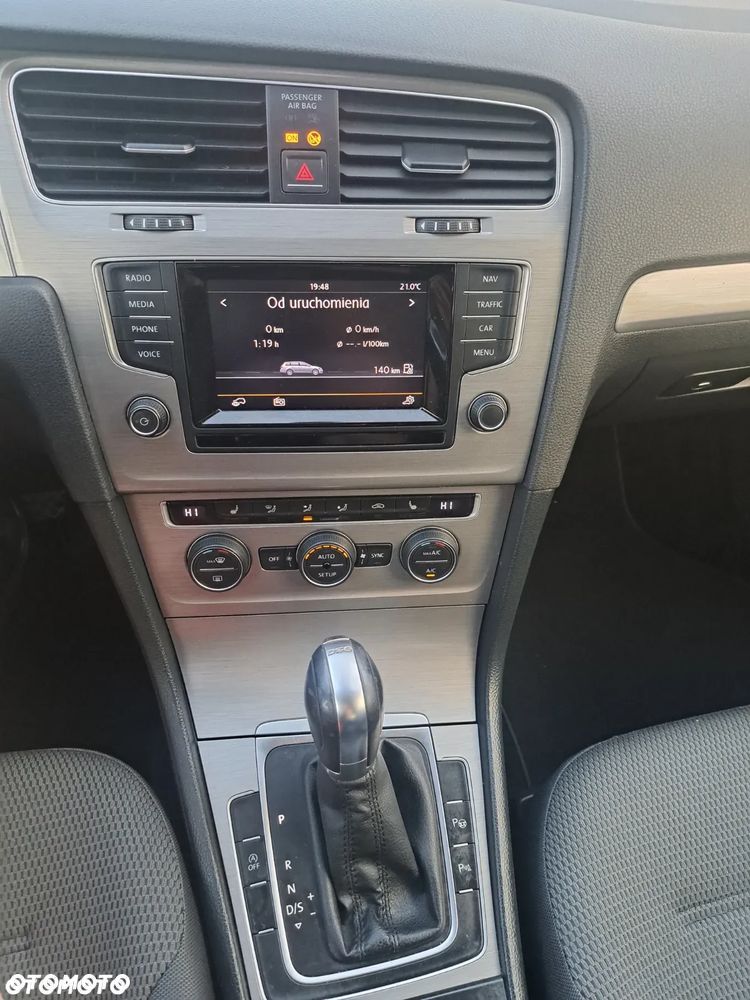 Volkswagen Golf 2.0 TDI (BlueMotion Technology) DSG Comfortline - 12