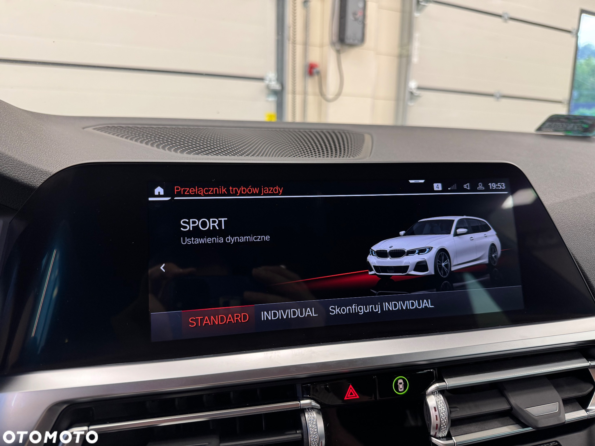 BMW Seria 3 320d xDrive M Sport sport - 33