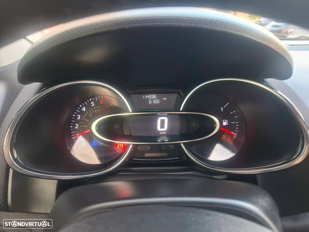 Renault Clio Sport Tourer 0.9 TCe Limited - 11