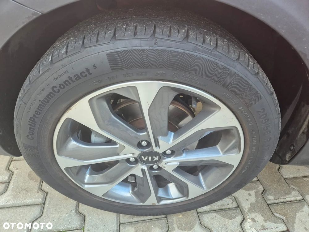 Kia Stonic 1.4 L - 27