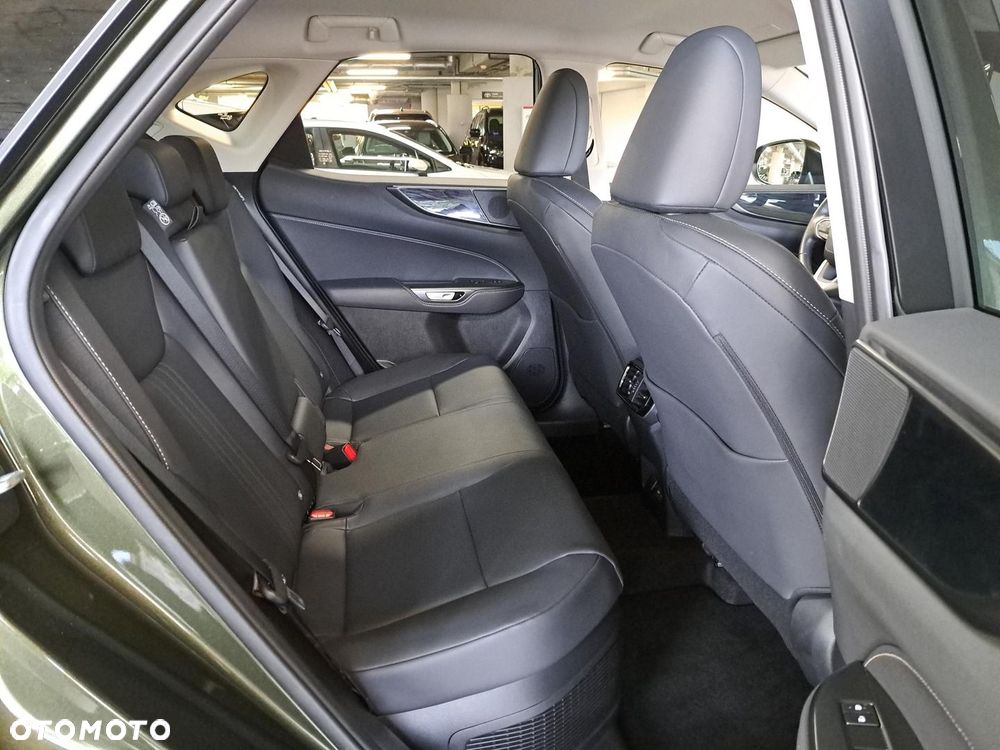 Lexus NX 350h Prestige AWD - 14