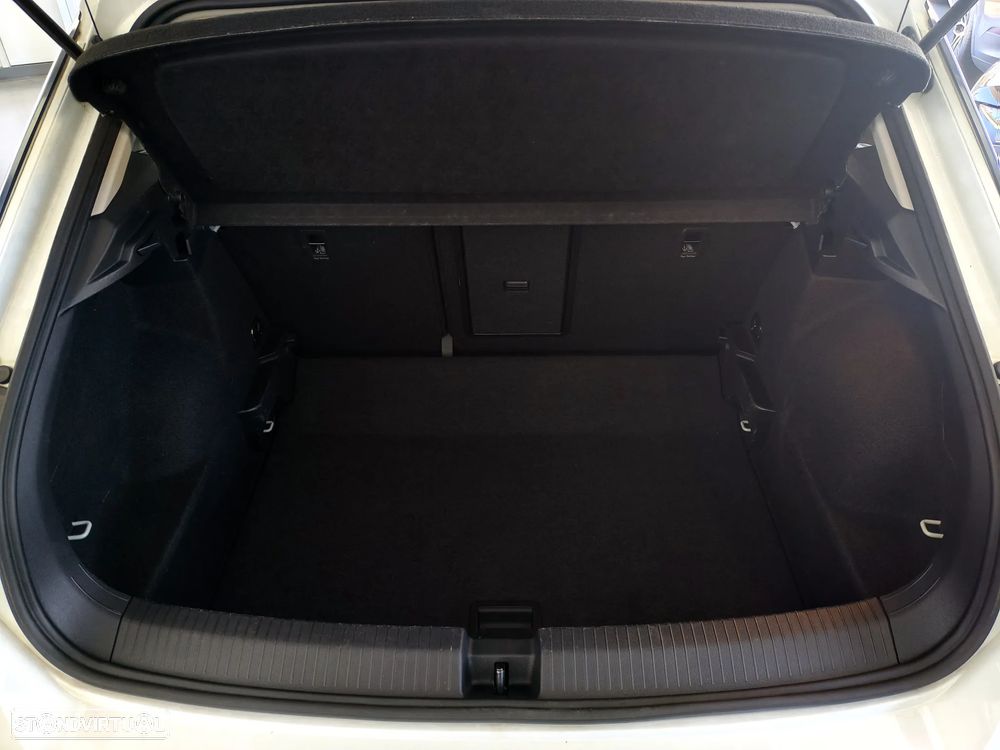 VW T-Roc 1.0 TSI Life - 10