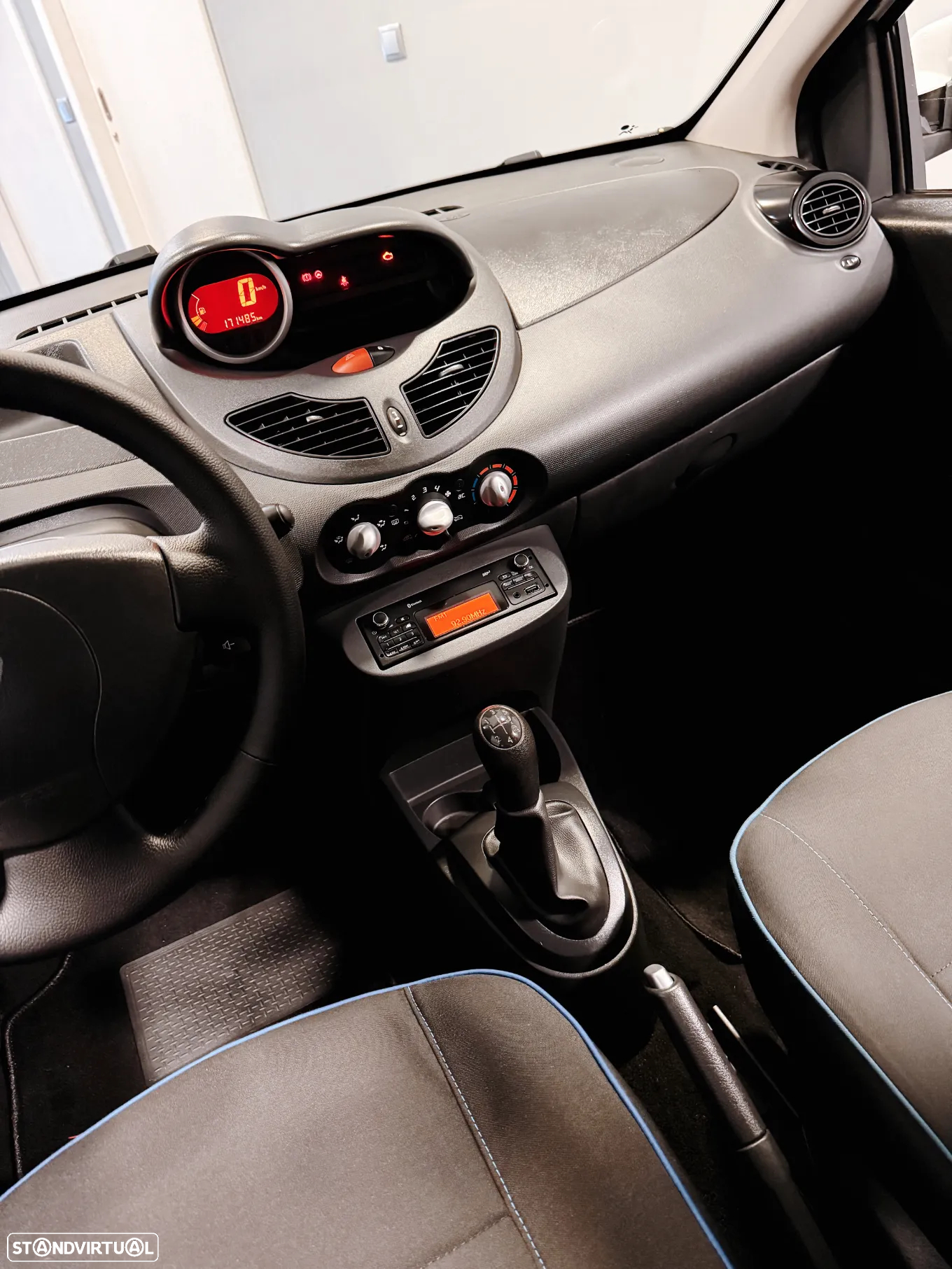 Renault Twingo 1.5 dCi Dynamique - 9