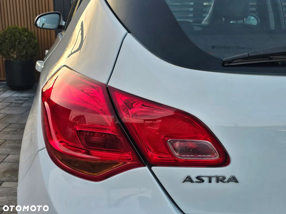 Opel Astra 1.4 Edition - 38